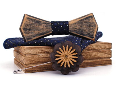 Pajarita de madera con pañuelo y broche Gaira 709220
